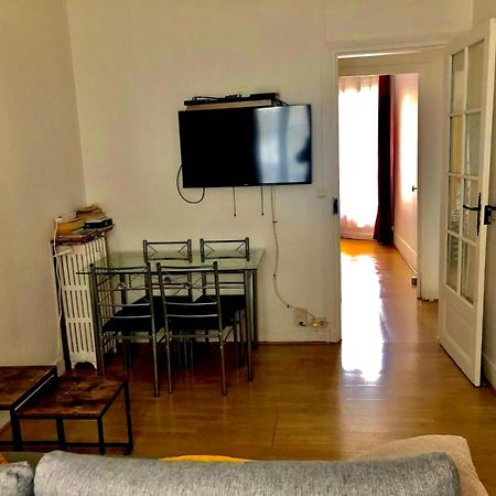 Cosy Apartment In Paris Eksteriør billede